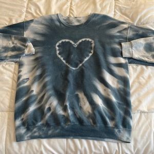Urban Outfitters - Urban Renewal Remade Heart Tie-Dye Crewneck Sweatshirt
